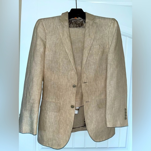 Men’s Joseph Abboud Tan linen 36r suit. Like new. - Picture 1 of 3